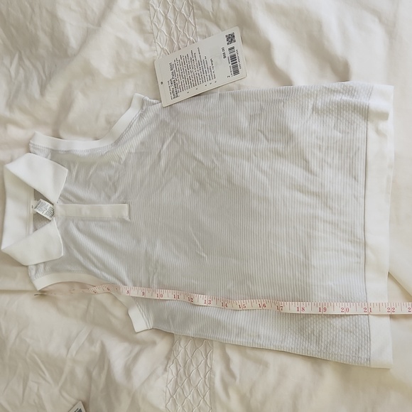 NWT Lululemon Swiftly Tech Sleeveless Polo Shirt White Size 2 TENNIS GOLF - Picture 4 of 6